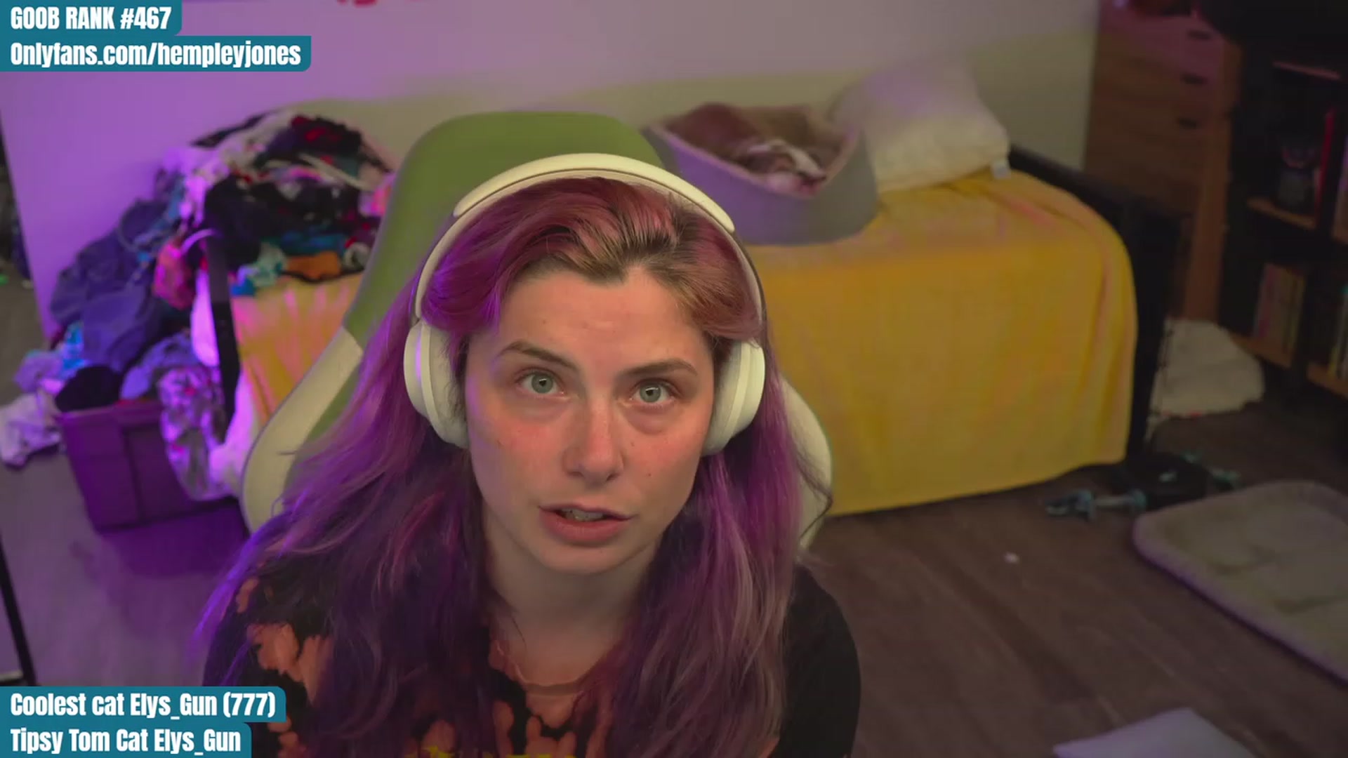 Gallery image thumbnail from Hempleyjones's myfreecams stream on, 09/01/2023, 21:37 image 3 of 20