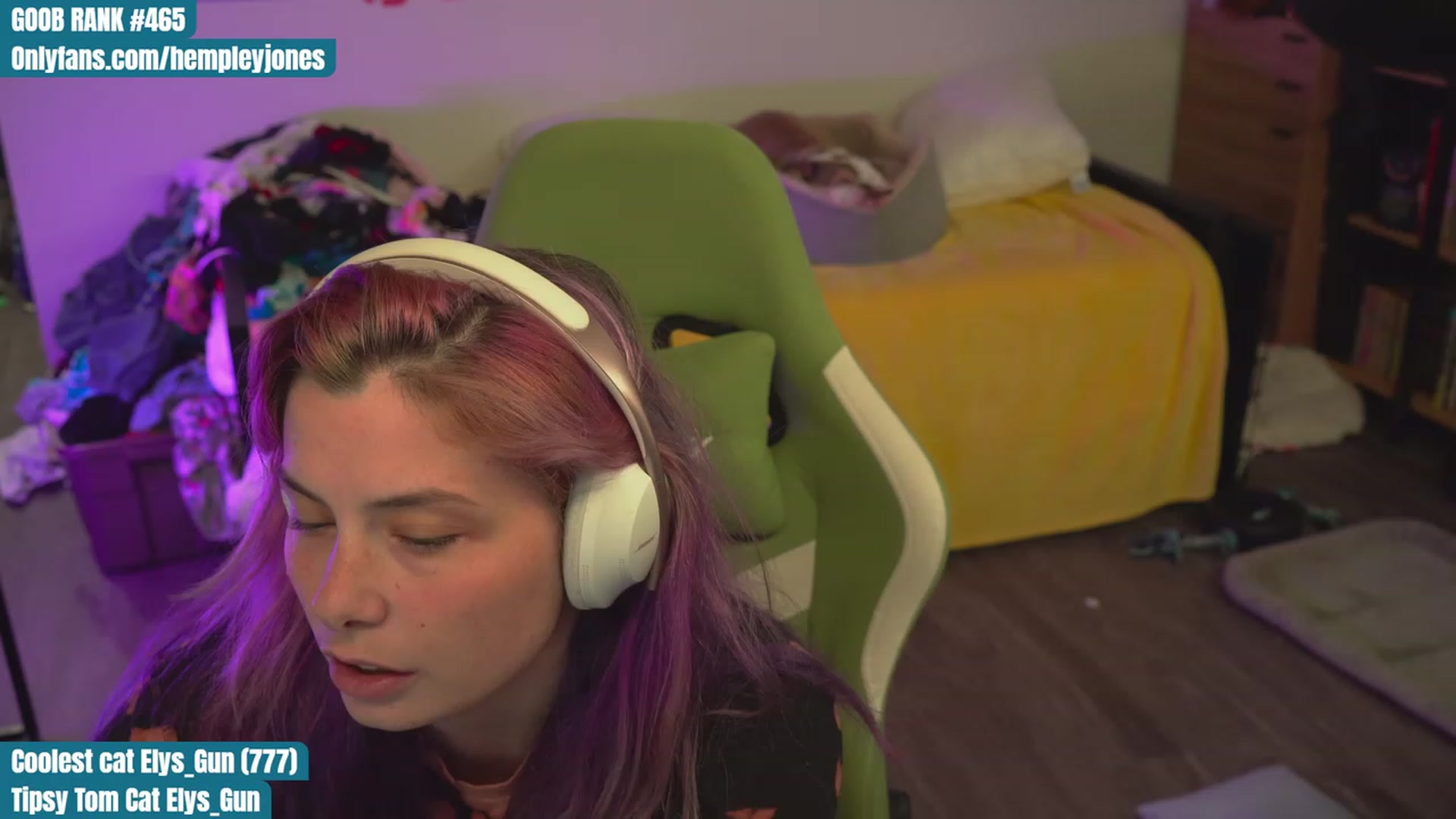 Gallery image thumbnail from Hempleyjones's myfreecams stream on, 09/01/2023, 21:37 image 1 of 20