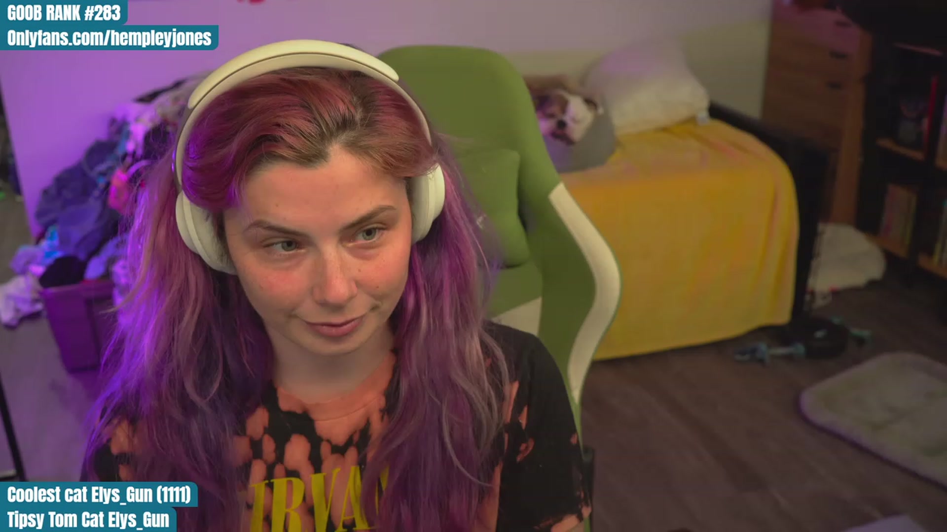 Gallery image thumbnail from Hempleyjones's myfreecams stream on, 09/01/2023, 21:37 image 11 of 20