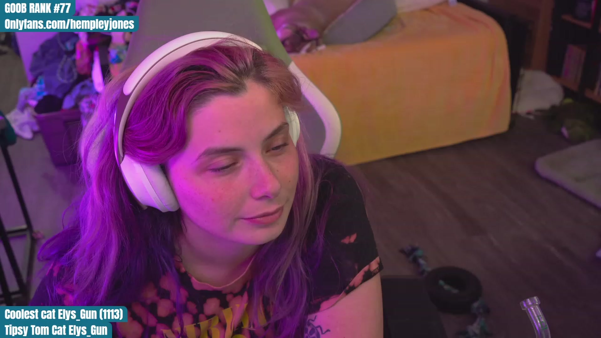 Gallery image thumbnail from Hempleyjones's myfreecams stream on, 09/02/2023, 02:26 image 18 of 20