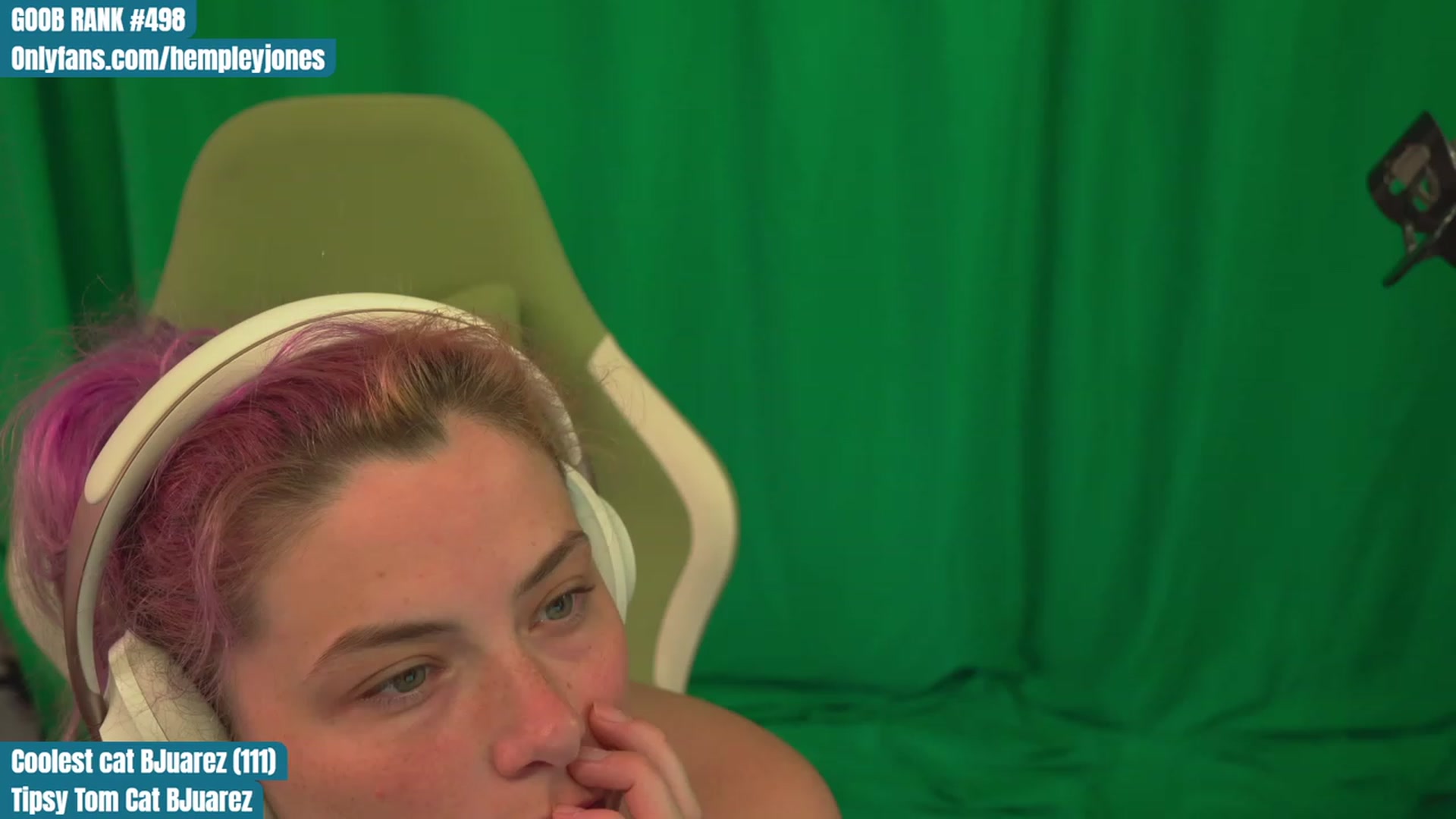 Gallery image thumbnail from Hempleyjones's myfreecams stream on, 09/04/2023, 21:21 image 16 of 20