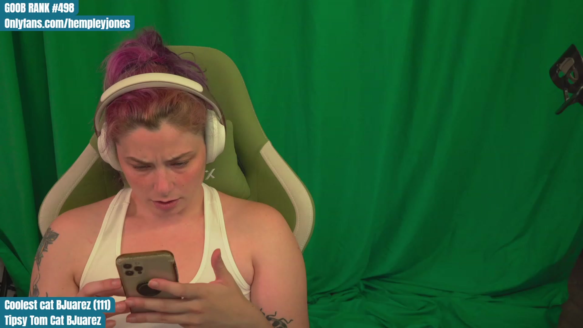 Gallery image thumbnail from Hempleyjones's myfreecams stream on, 09/04/2023, 21:21 image 18 of 20