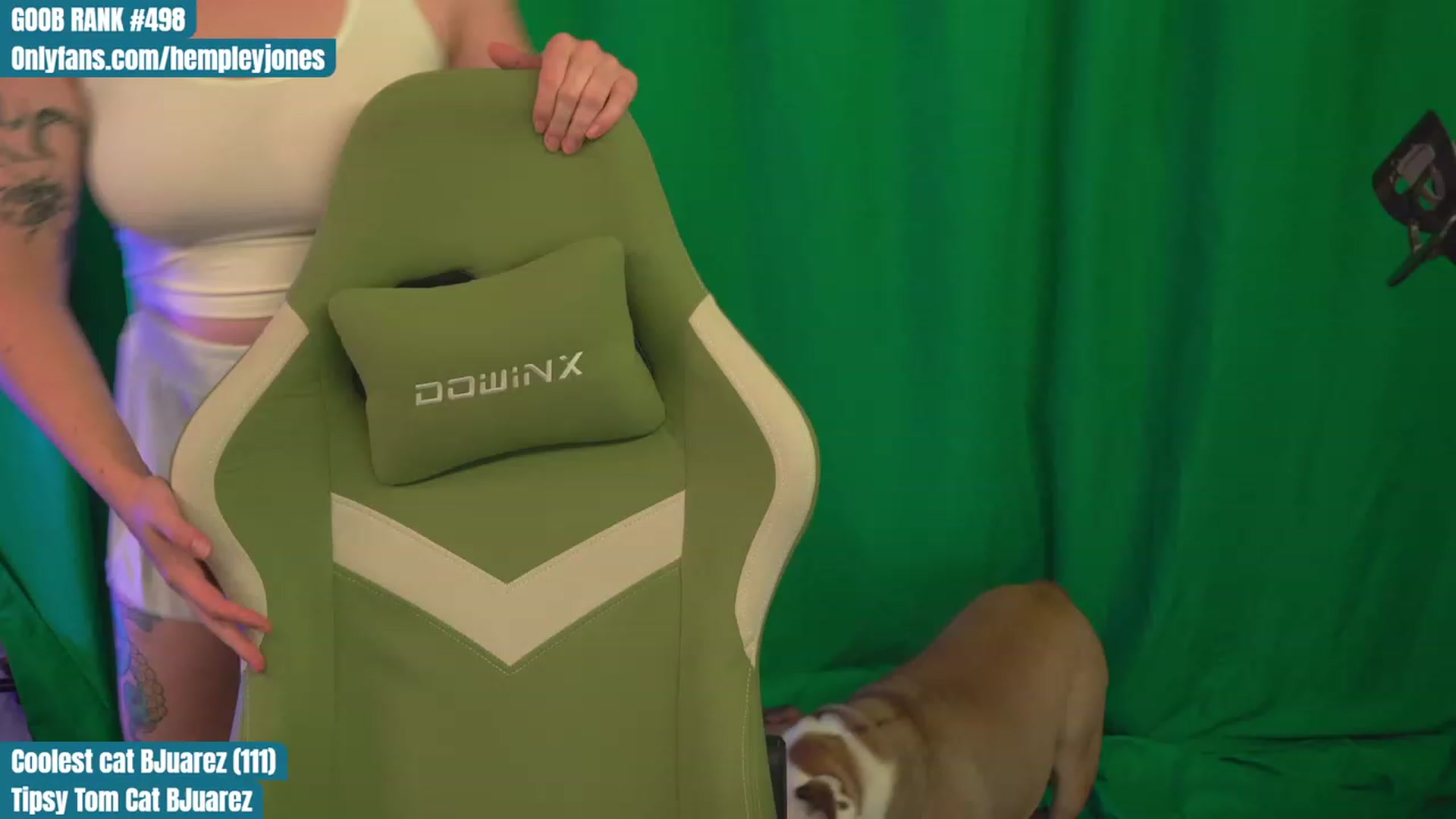 Gallery image thumbnail from Hempleyjones's myfreecams stream on, 09/04/2023, 21:21 image 10 of 20