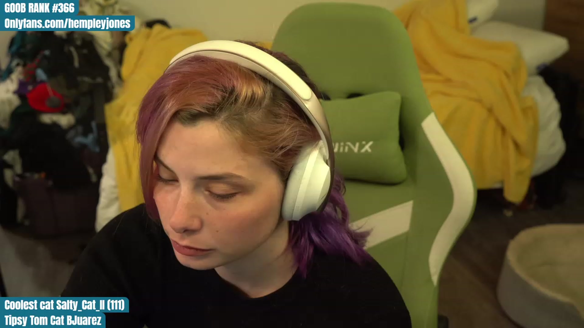 Gallery image thumbnail from Hempleyjones's myfreecams stream on, 09/13/2023, 02:00 image 11 of 20