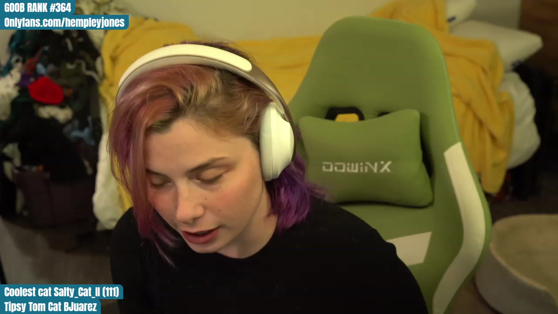 Gallery image thumbnail from Hempleyjones's myfreecams stream on, 09/13/2023, 02:00 image 2 of 20