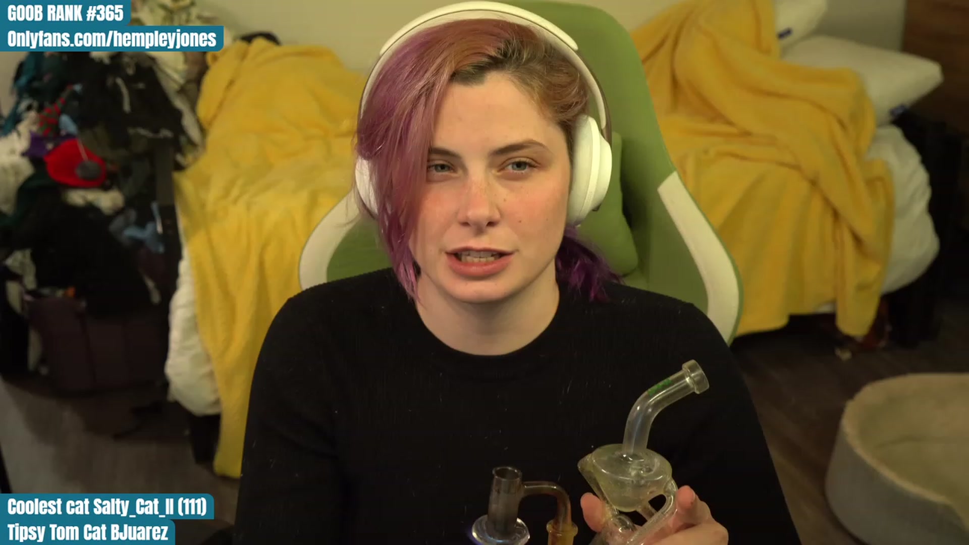 Gallery image thumbnail from Hempleyjones's myfreecams stream on, 09/13/2023, 02:00 image 9 of 20