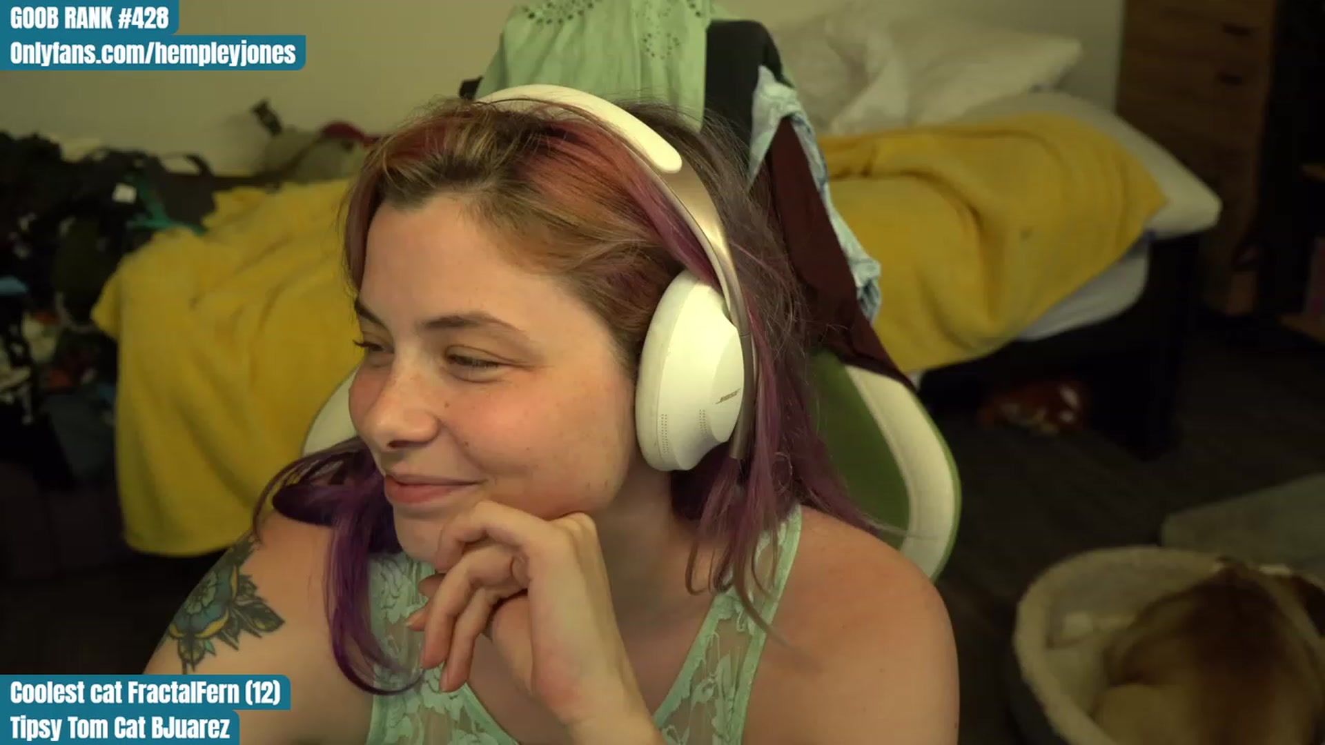Gallery image thumbnail from Hempleyjones's myfreecams stream on, 09/15/2023, 01:02 image 13 of 20