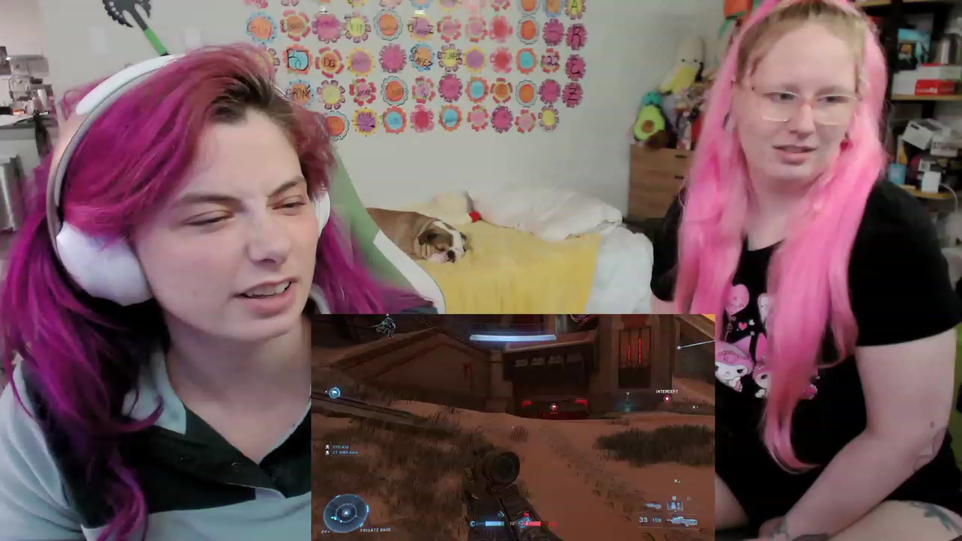 Gallery image thumbnail from Hempleyjones's myfreecams stream on, 09/27/2023, 02:15 image 5 of 20