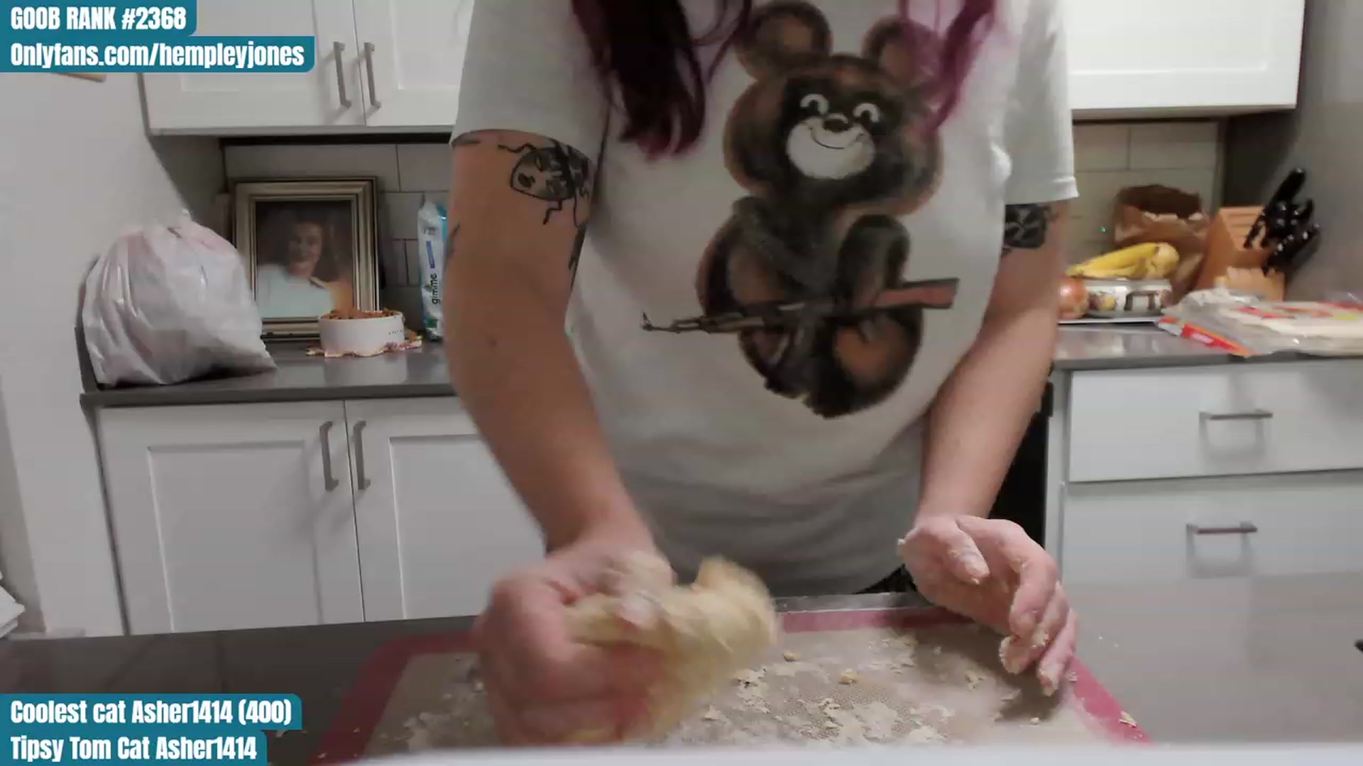 Gallery image thumbnail from Hempleyjones's myfreecams stream on, 10/03/2023, 02:58 image 13 of 20