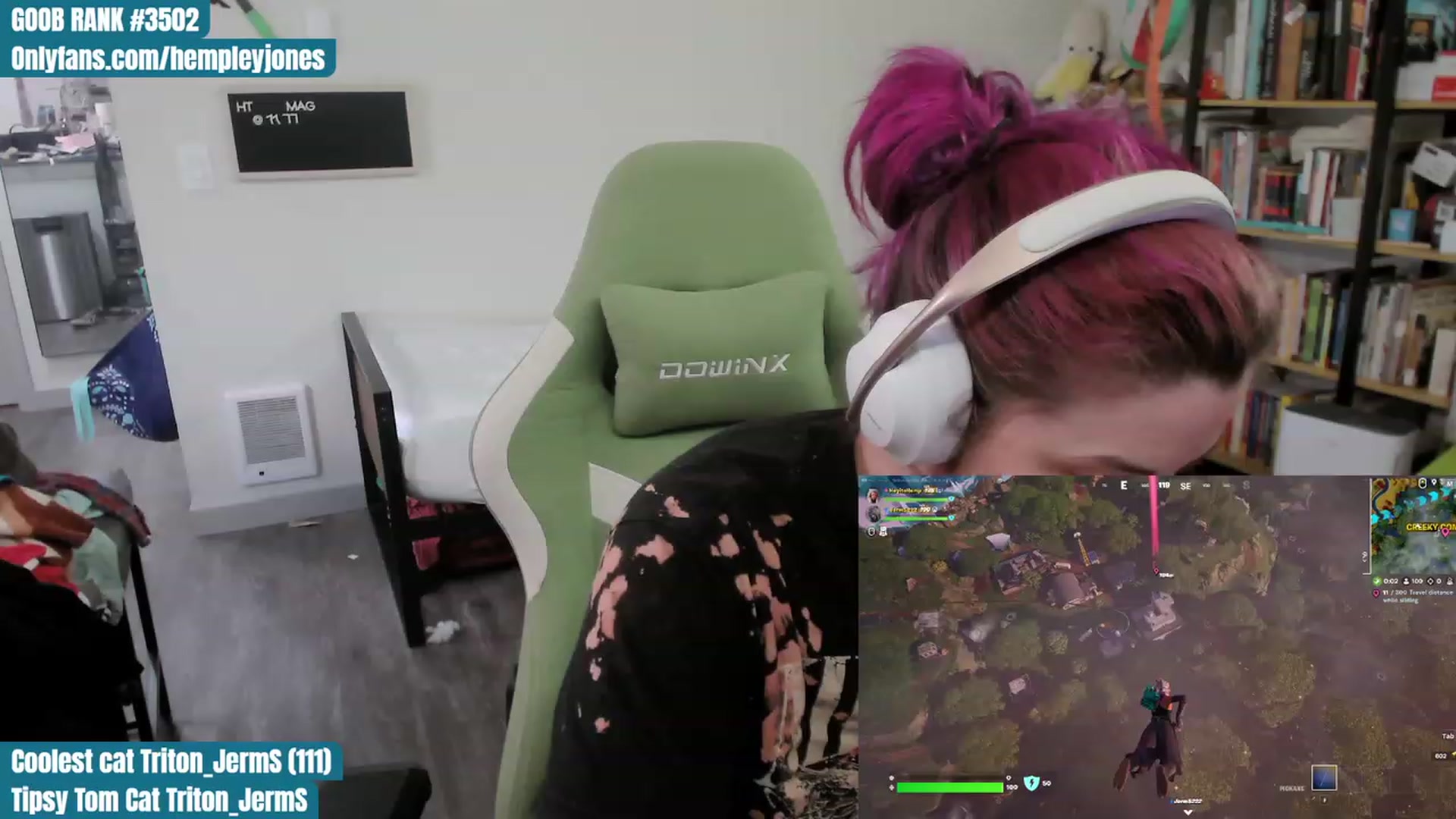 Gallery image thumbnail from Hempleyjones's myfreecams stream on, 10/06/2023, 01:57 image 1 of 20