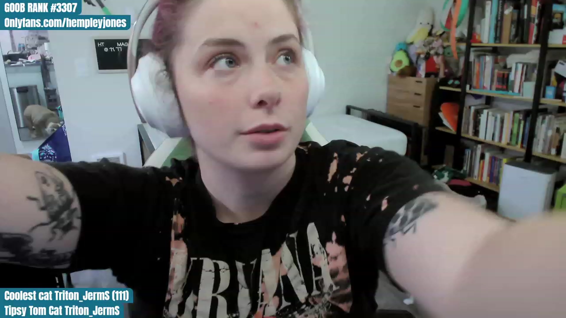 Gallery image thumbnail from Hempleyjones's myfreecams stream on, 10/06/2023, 01:57 image 9 of 20
