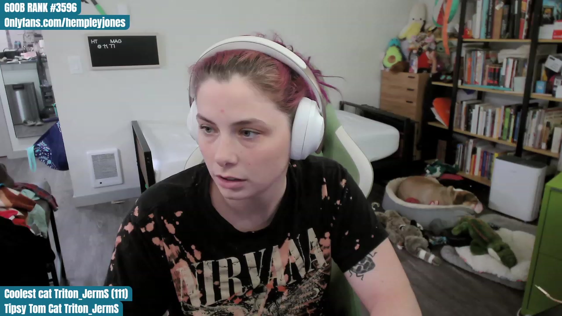 Gallery image thumbnail from Hempleyjones's myfreecams stream on, 10/06/2023, 03:07 image 1 of 20