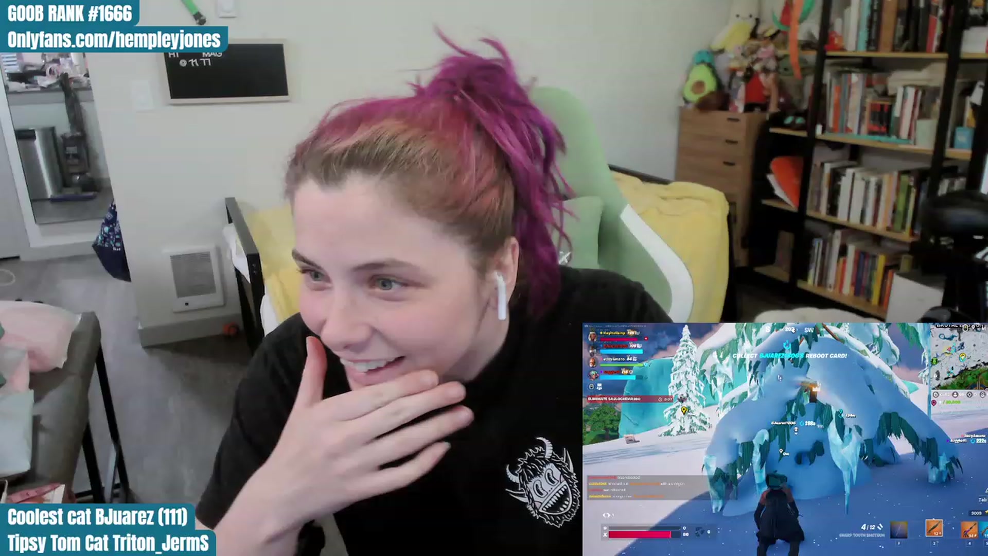 Gallery image thumbnail from Hempleyjones's myfreecams stream on, 10/08/2023, 24:58 image 9 of 20