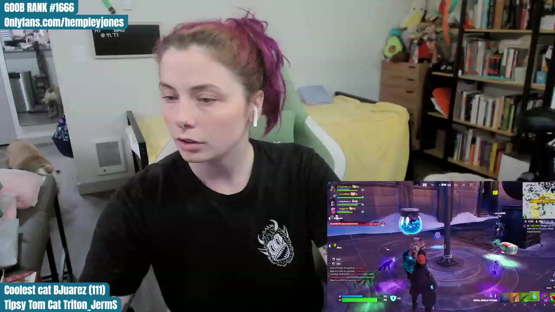 Gallery image thumbnail from Hempleyjones's myfreecams stream on, 10/08/2023, 24:58 image 13 of 20