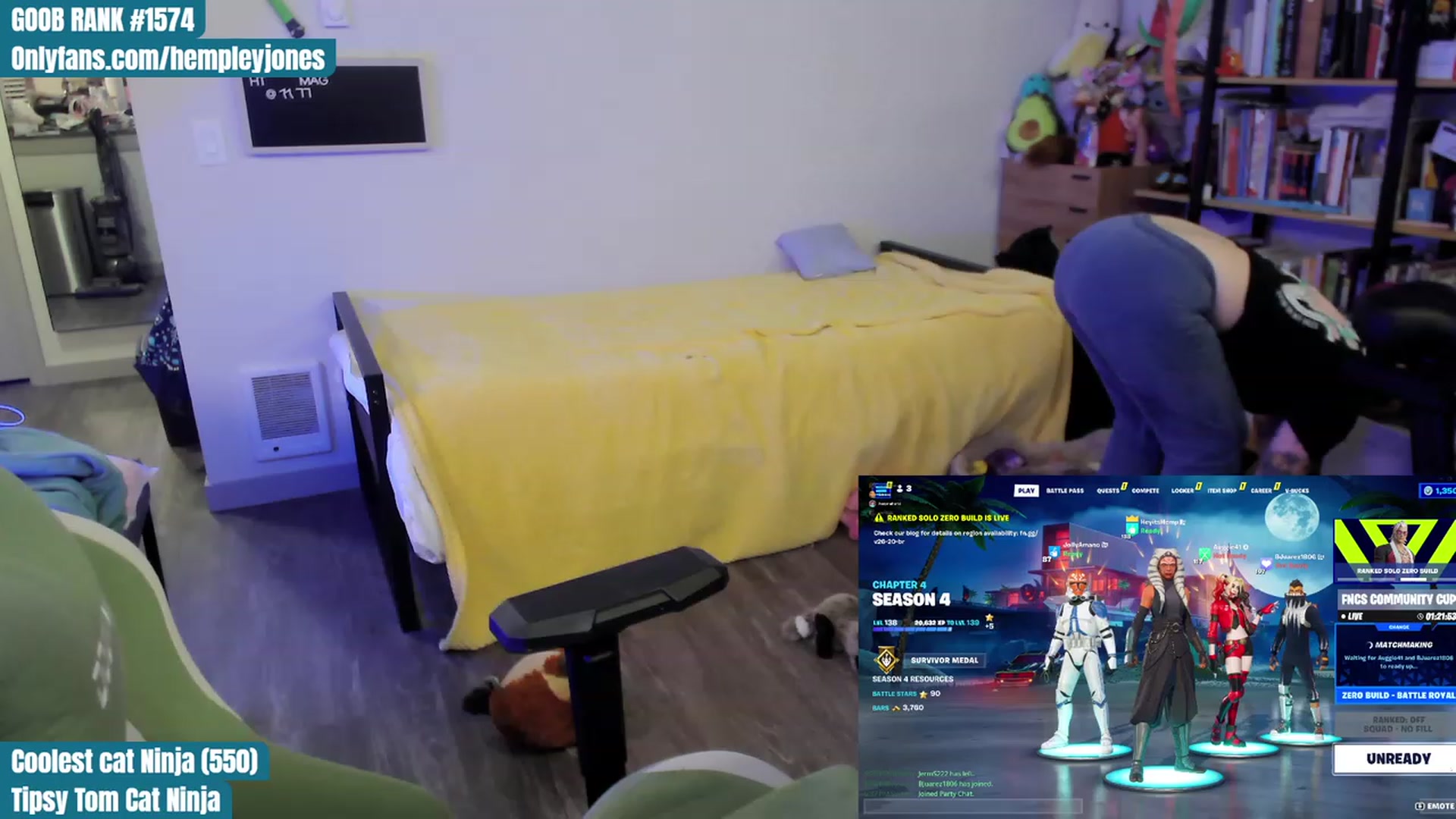 Gallery image thumbnail from Hempleyjones's myfreecams stream on, 10/08/2023, 02:24 image 9 of 20