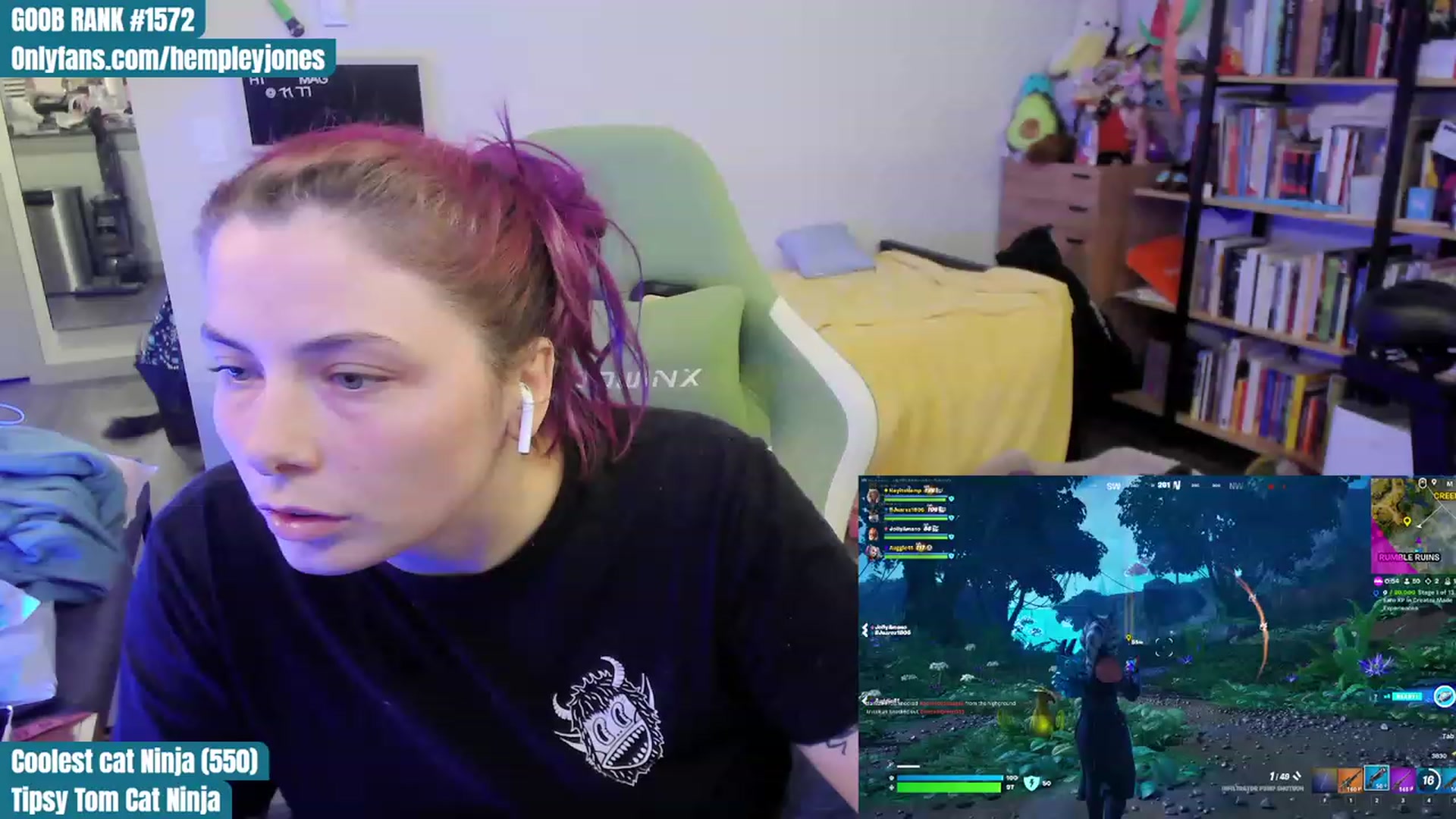 Gallery image thumbnail from Hempleyjones's myfreecams stream on, 10/08/2023, 02:24 image 6 of 20