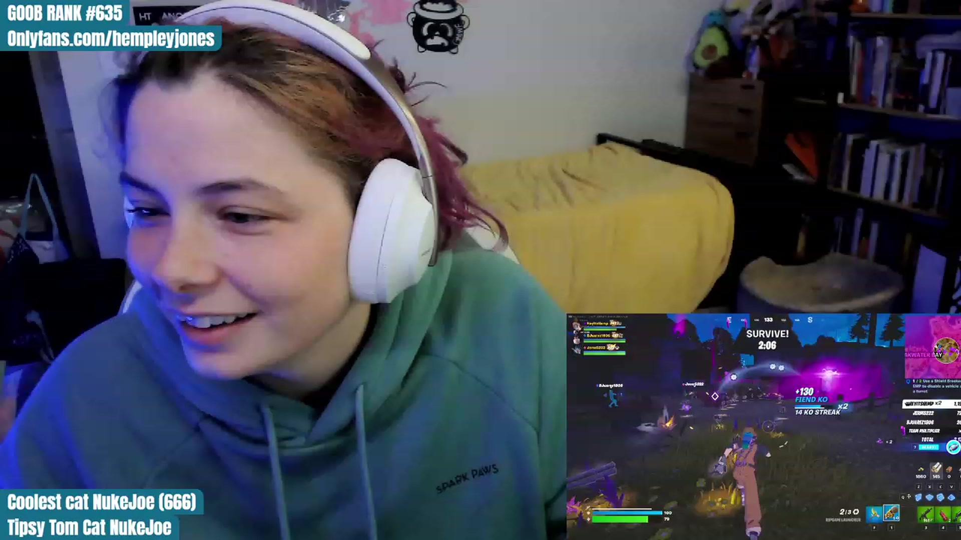 Gallery image thumbnail from Hempleyjones's myfreecams stream on, 10/15/2023, 17:28 image 18 of 20