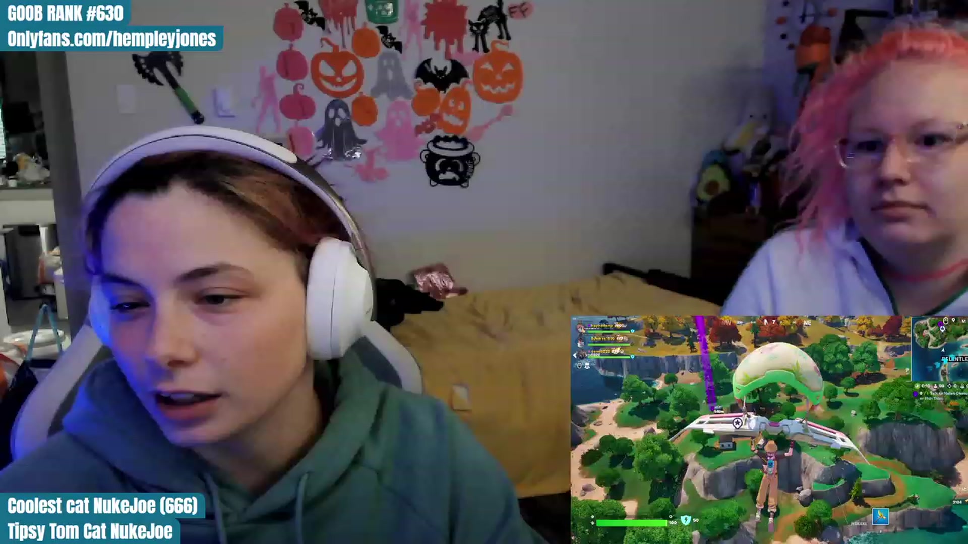 Gallery image thumbnail from Hempleyjones's myfreecams stream on, 10/15/2023, 19:47 image 17 of 20