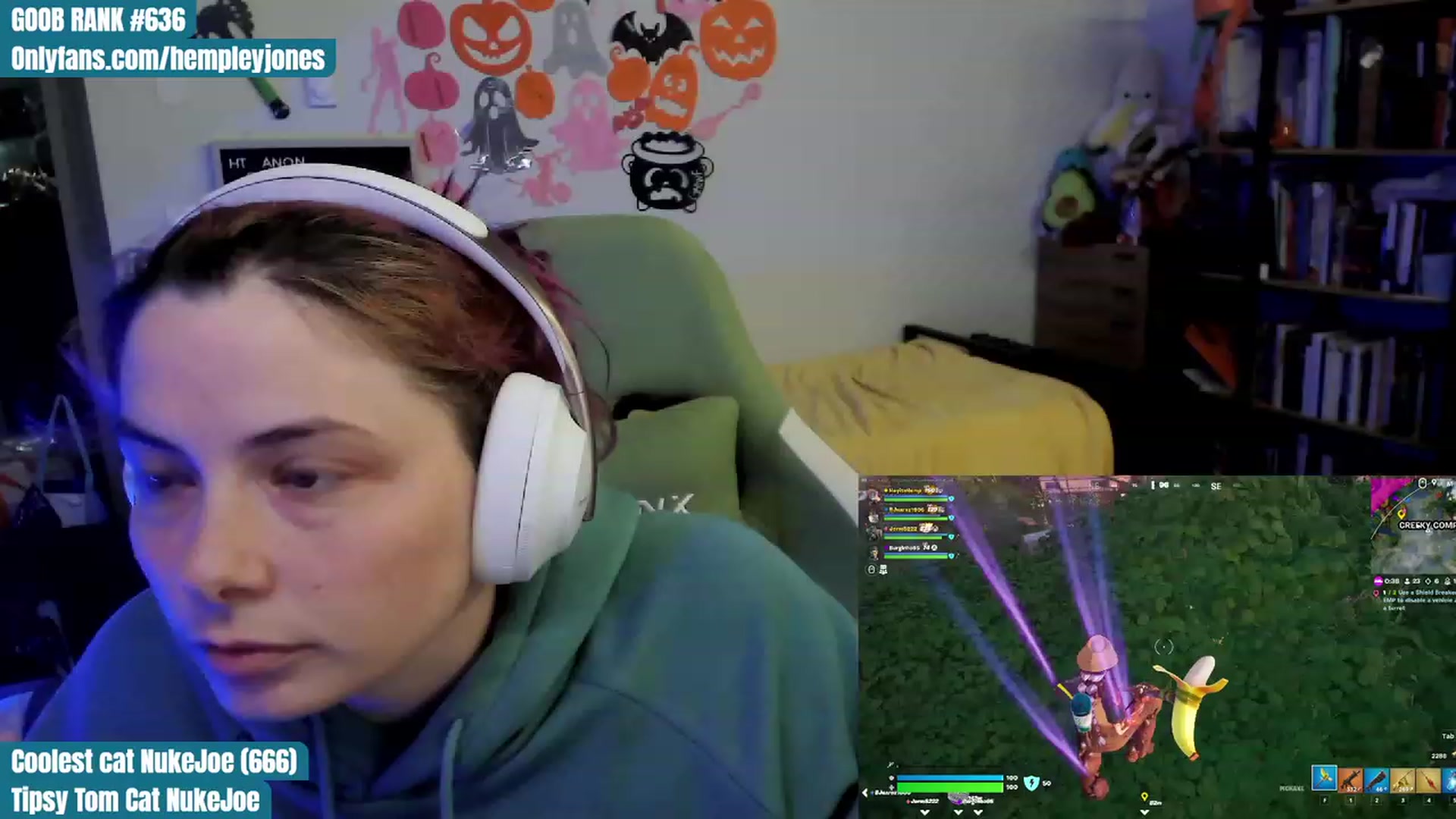 Gallery image thumbnail from Hempleyjones's myfreecams stream on, 10/15/2023, 19:47 image 12 of 20