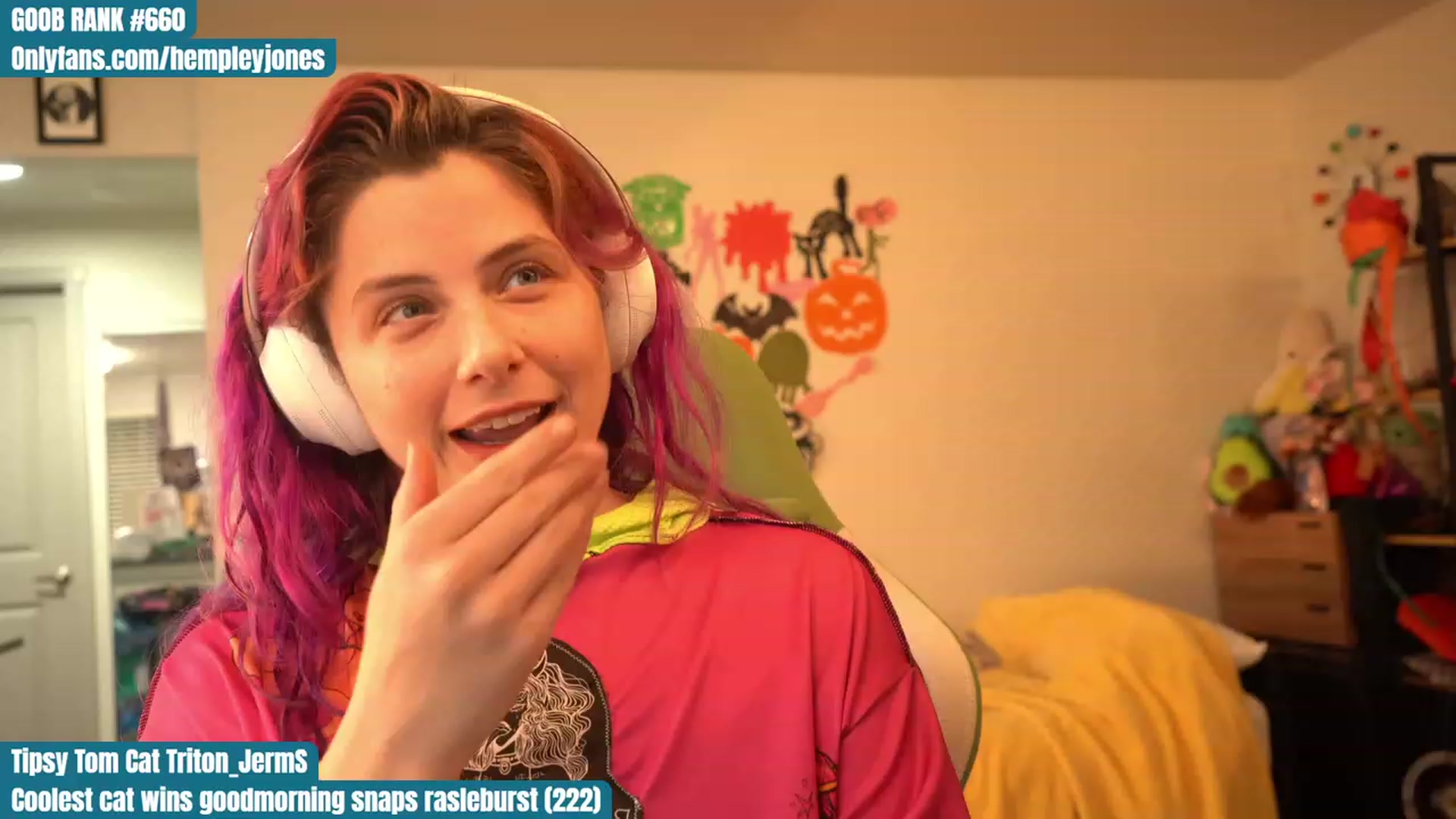 Gallery image thumbnail from Hempleyjones's myfreecams stream on, 10/21/2023, 02:00 image 18 of 20