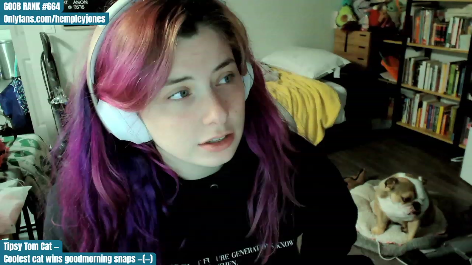 Gallery image thumbnail from Hempleyjones's myfreecams stream on, 10/22/2023, 19:04 image 4 of 20