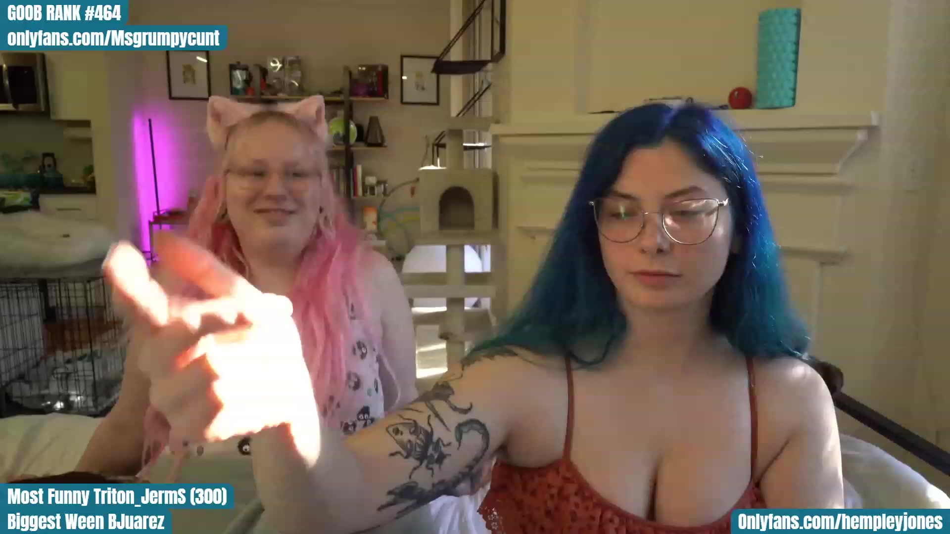 Gallery image thumbnail from Hemppopotamus's myfreecams stream on, 04/04/2023, 24:45 image 11 of 20
