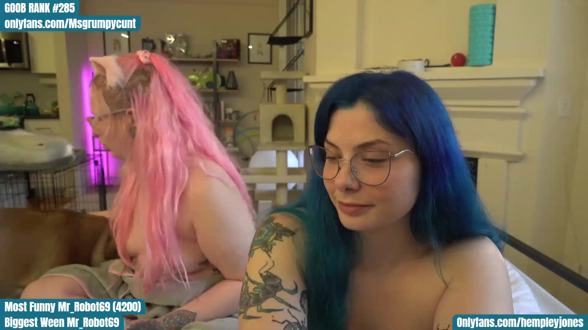 Gallery image thumbnail from Hemppopotamus's myfreecams stream on, 04/04/2023, 01:59 image 14 of 20