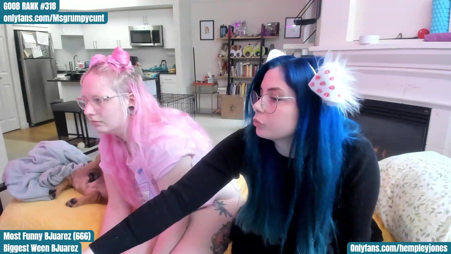 Gallery image thumbnail from Hemppopotamus's myfreecams stream on, 04/06/2023, 02:55 image 11 of 20