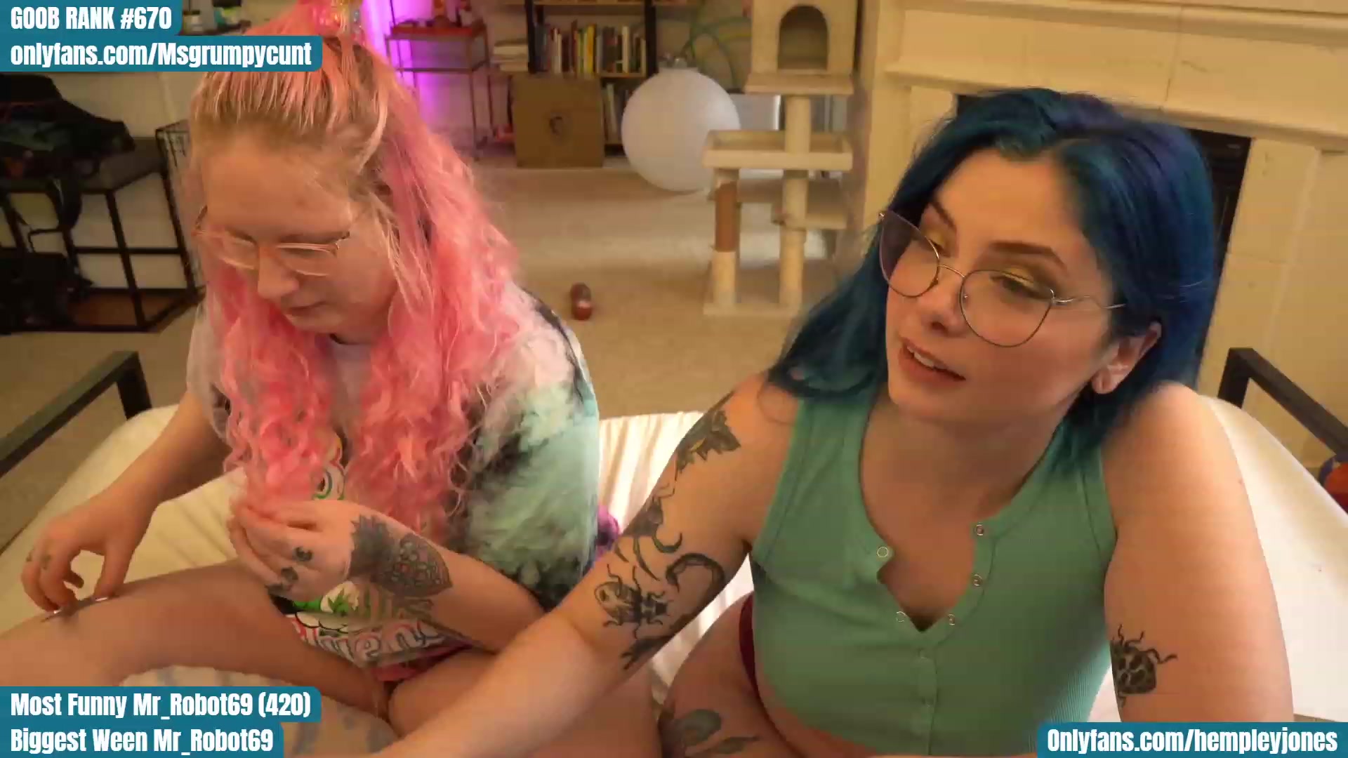 Gallery image thumbnail from Hemppopotamus's myfreecams stream on, 04/14/2023, 01:42 image 20 of 20