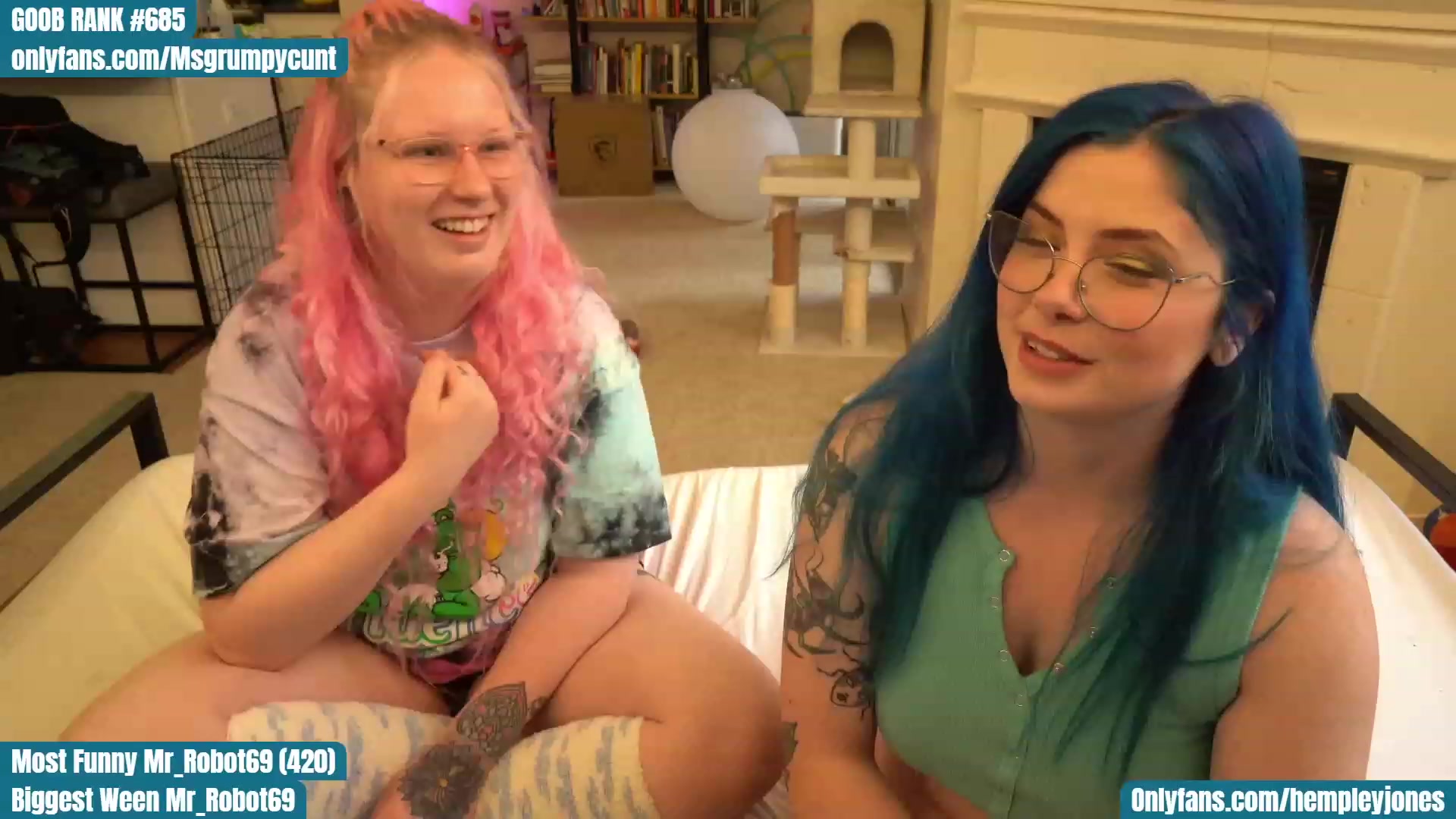 Gallery image thumbnail from Hemppopotamus's myfreecams stream on, 04/14/2023, 01:42 image 15 of 20