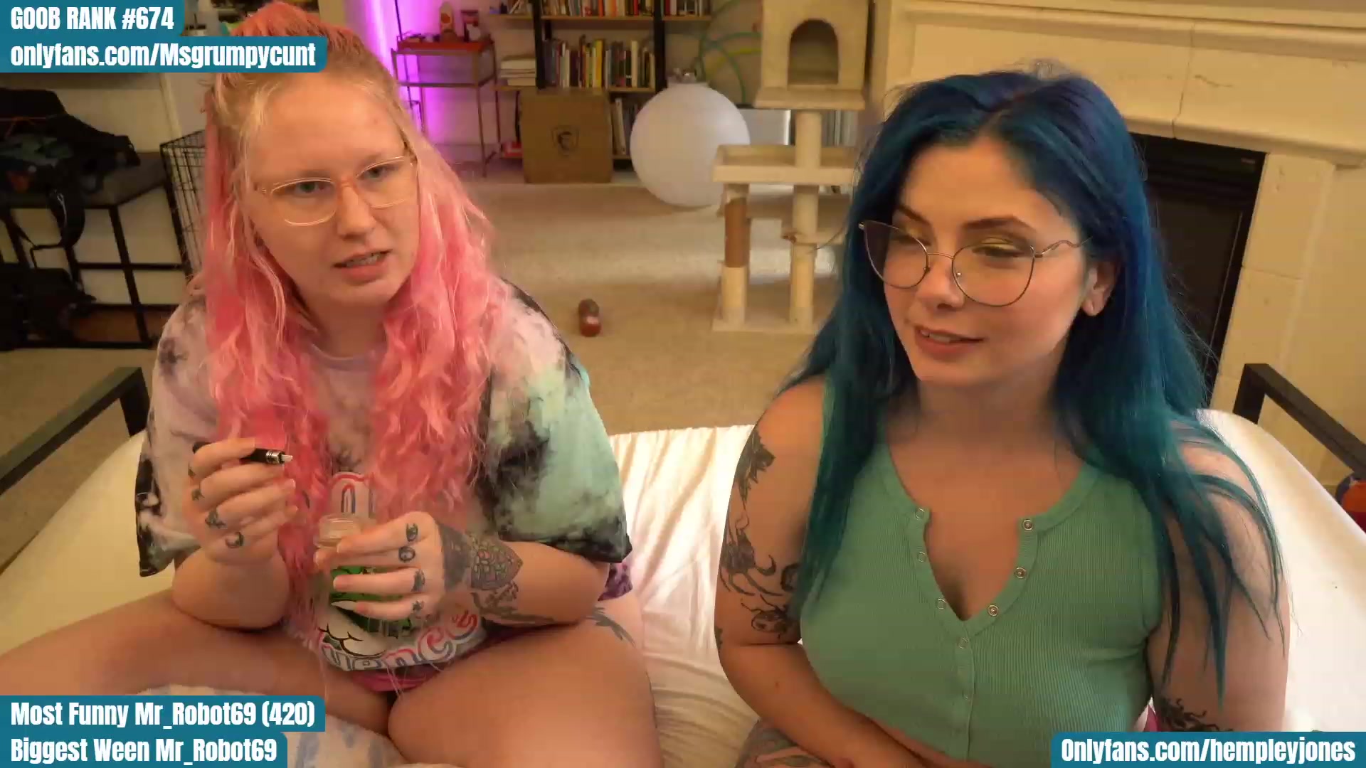 Gallery image thumbnail from Hemppopotamus's myfreecams stream on, 04/14/2023, 01:47 image 18 of 20