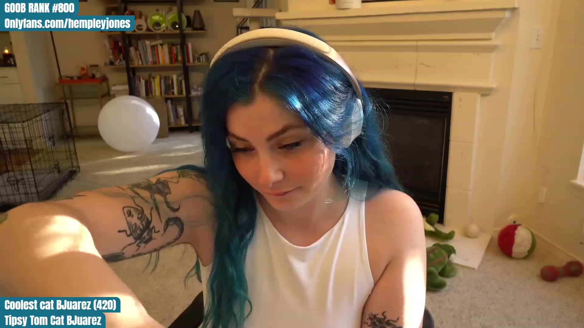 Gallery image thumbnail from Hemppopotamus's myfreecams stream on, 04/20/2023, 01:51 image 15 of 20