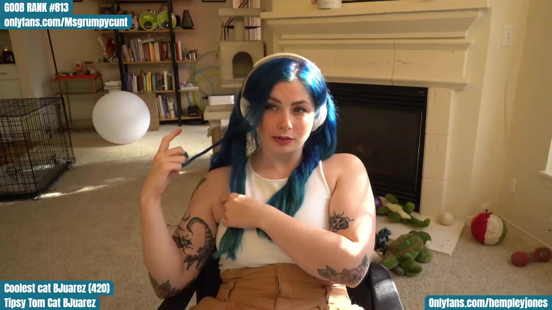 Gallery image thumbnail from Hemppopotamus's myfreecams stream on, 04/20/2023, 01:51 image 11 of 20