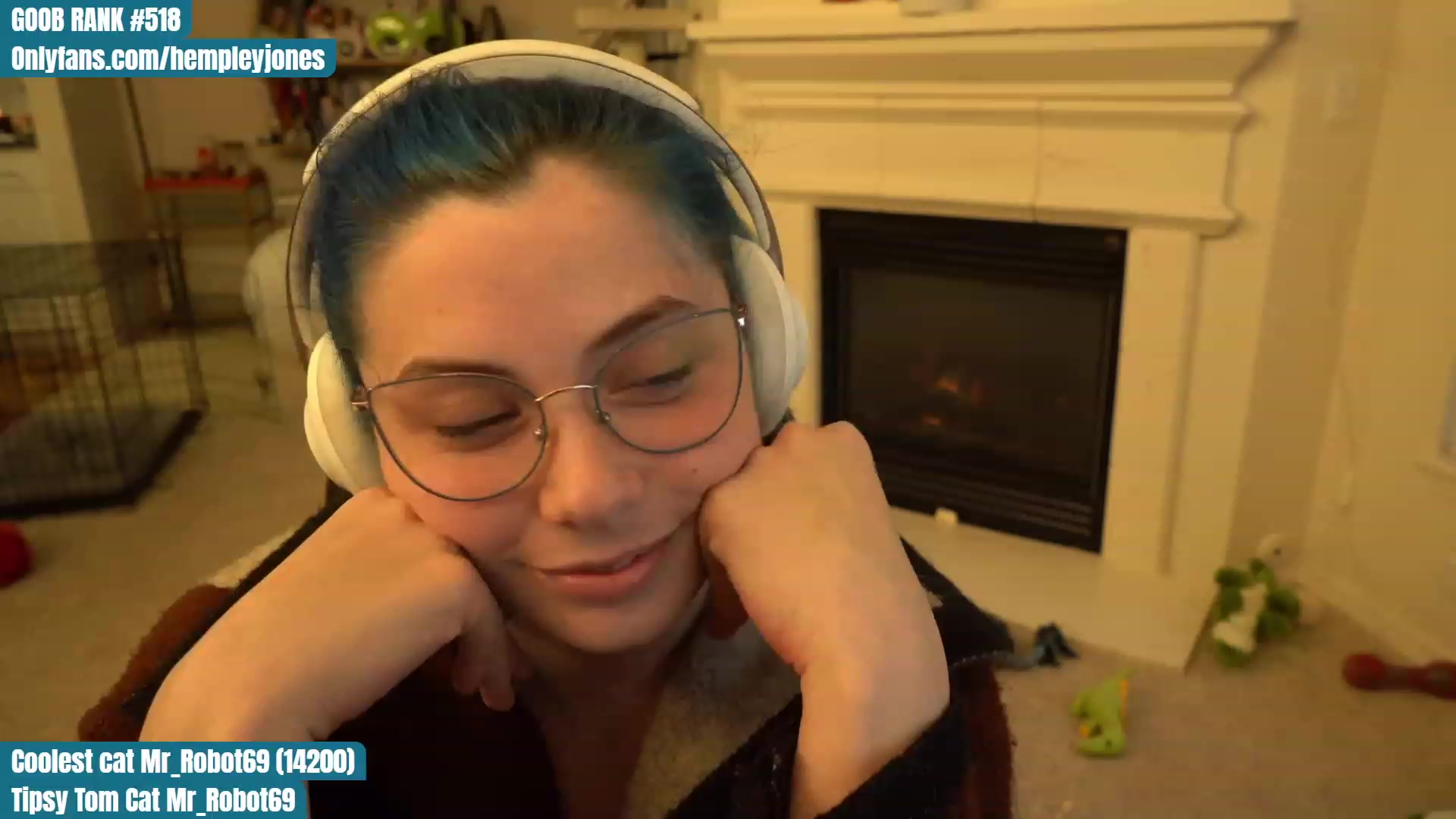 Gallery image thumbnail from Hemppopotamus's myfreecams stream on, 04/21/2023, 02:21 image 9 of 20