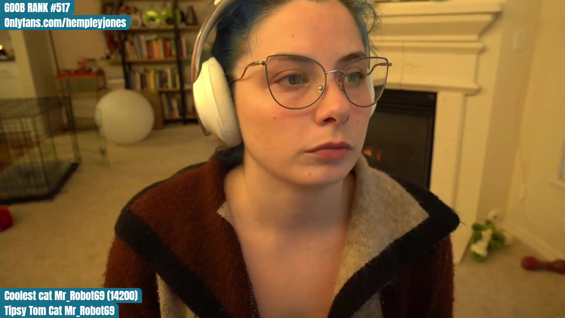 Gallery image thumbnail from Hemppopotamus's myfreecams stream on, 04/21/2023, 02:21 image 14 of 20