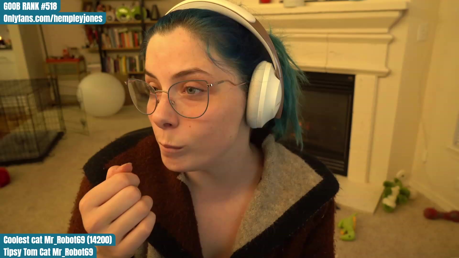 Gallery image thumbnail from Hemppopotamus's myfreecams stream on, 04/21/2023, 02:21 image 13 of 20