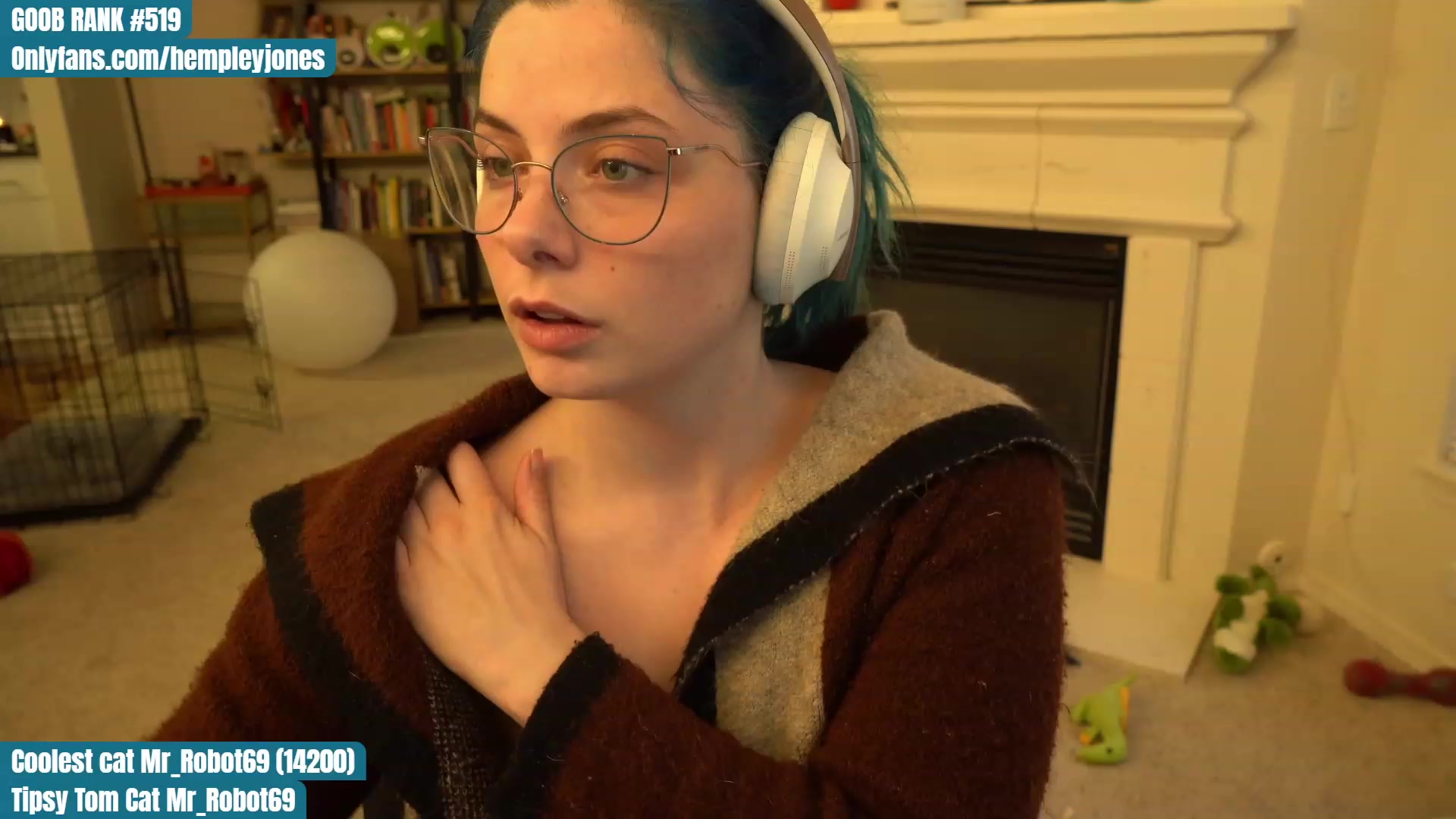 Gallery image thumbnail from Hemppopotamus's myfreecams stream on, 04/21/2023, 02:21 image 16 of 20