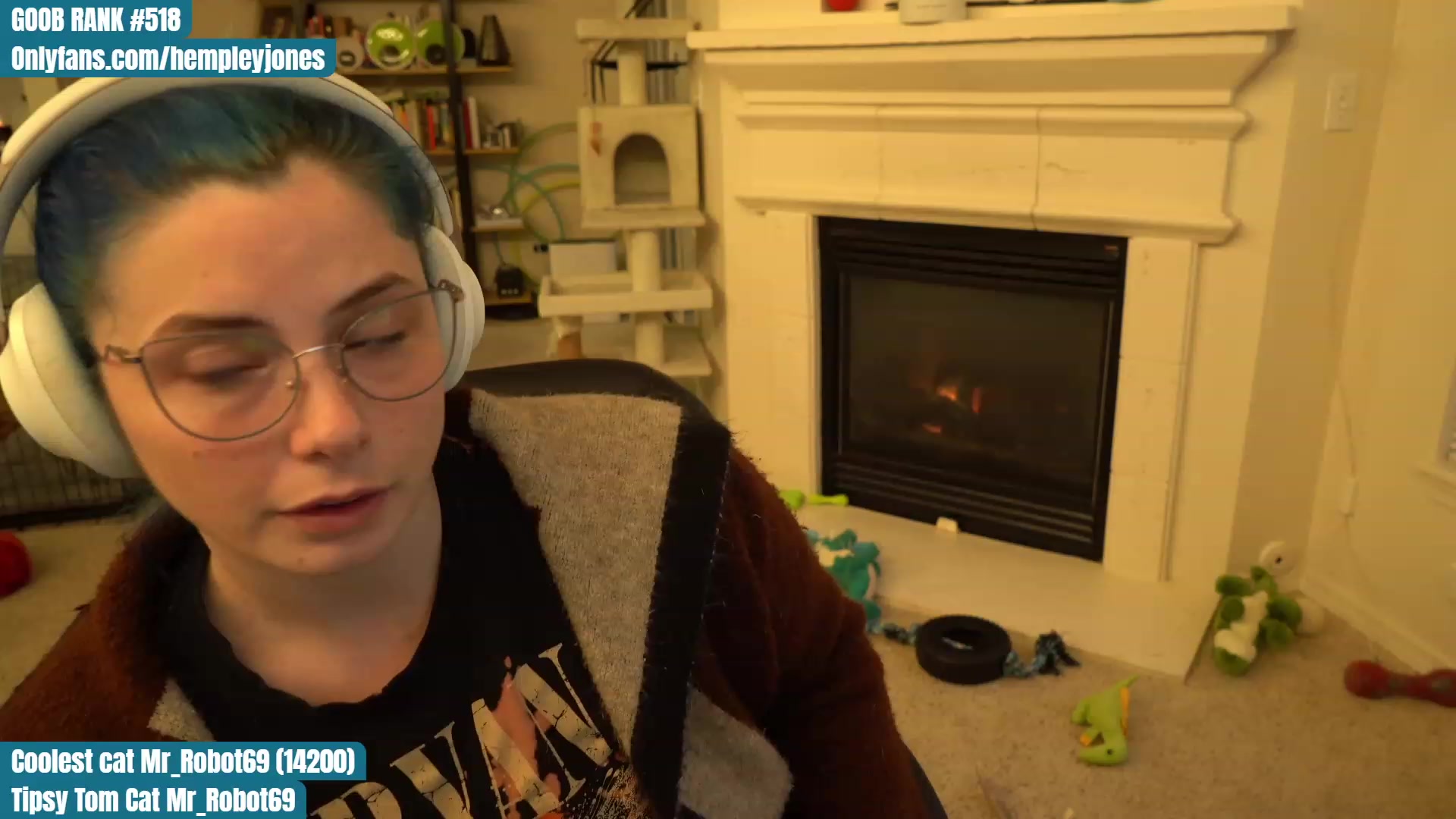 Gallery image thumbnail from Hemppopotamus's myfreecams stream on, 04/21/2023, 02:21 image 7 of 20