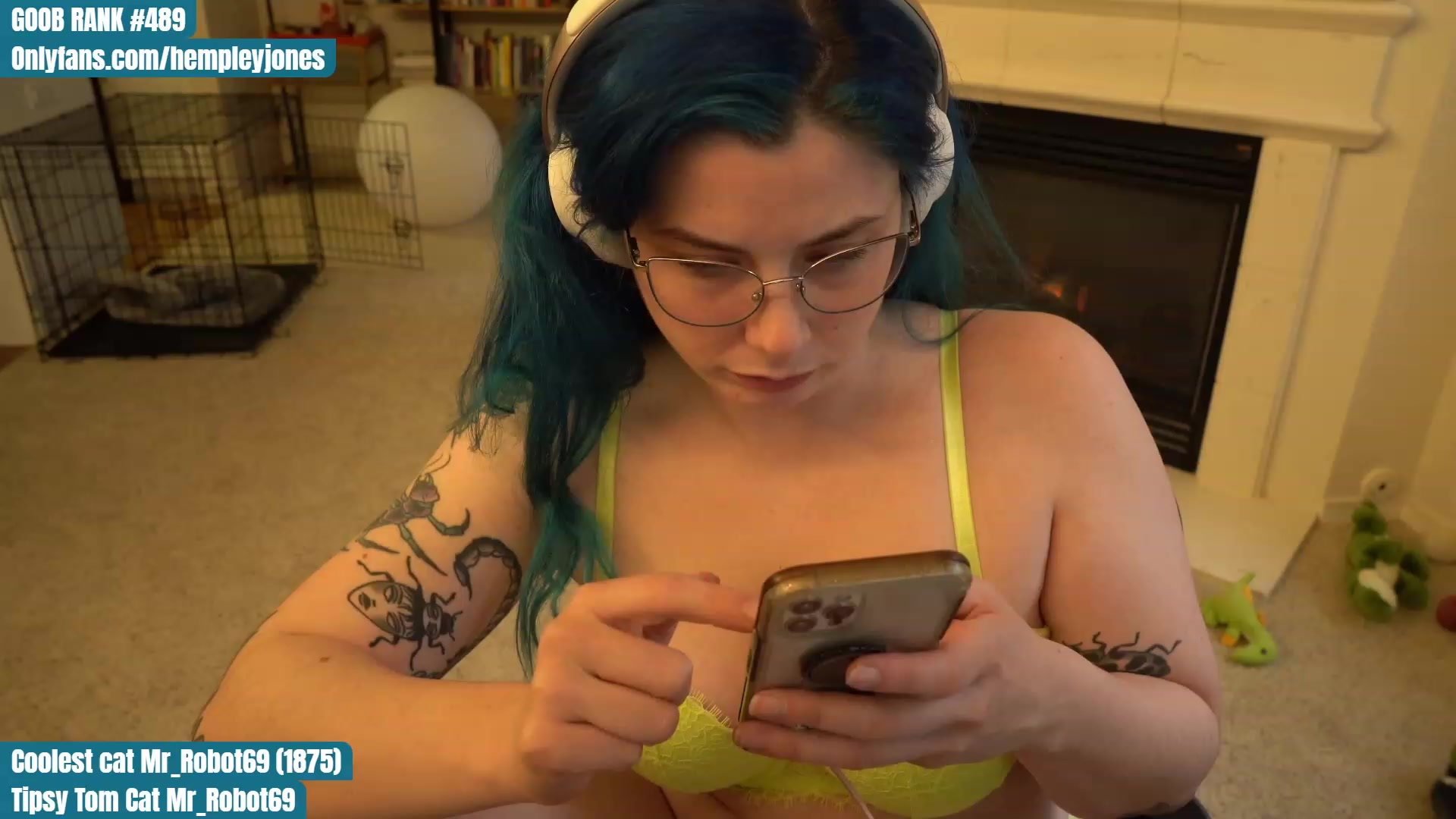 Gallery image thumbnail from Hemppopotamus's myfreecams stream on, 04/22/2023, 02:31 image 20 of 20