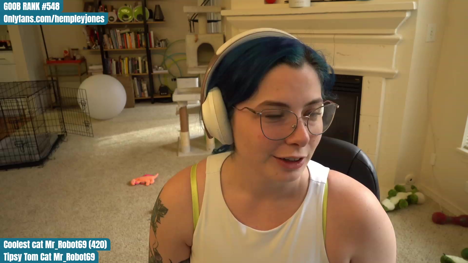 Gallery image thumbnail from Hemppopotamus's myfreecams stream on, 04/22/2023, 02:31 image 5 of 20