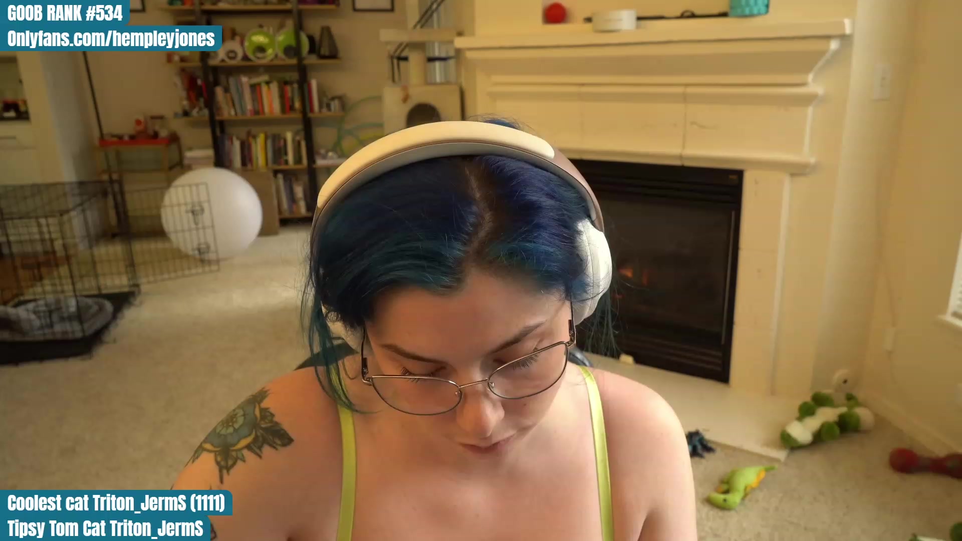 Gallery image thumbnail from Hemppopotamus's myfreecams stream on, 04/22/2023, 02:31 image 13 of 20