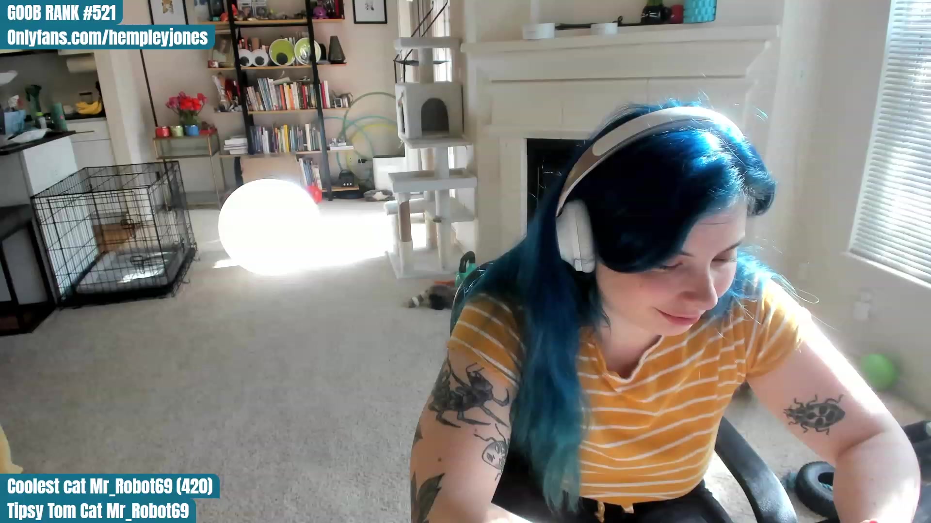 Gallery image thumbnail from Hemppopotamus's myfreecams stream on, 04/26/2023, 01:59 image 6 of 20