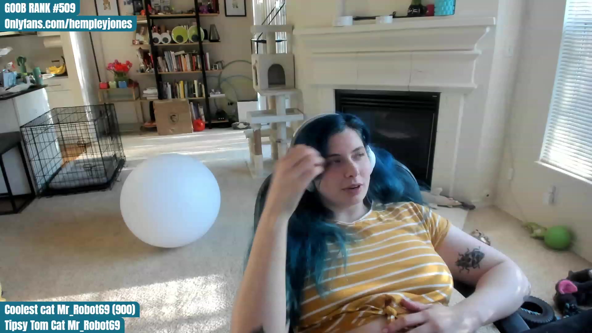 Gallery image thumbnail from Hemppopotamus's myfreecams stream on, 04/26/2023, 01:59 image 20 of 20