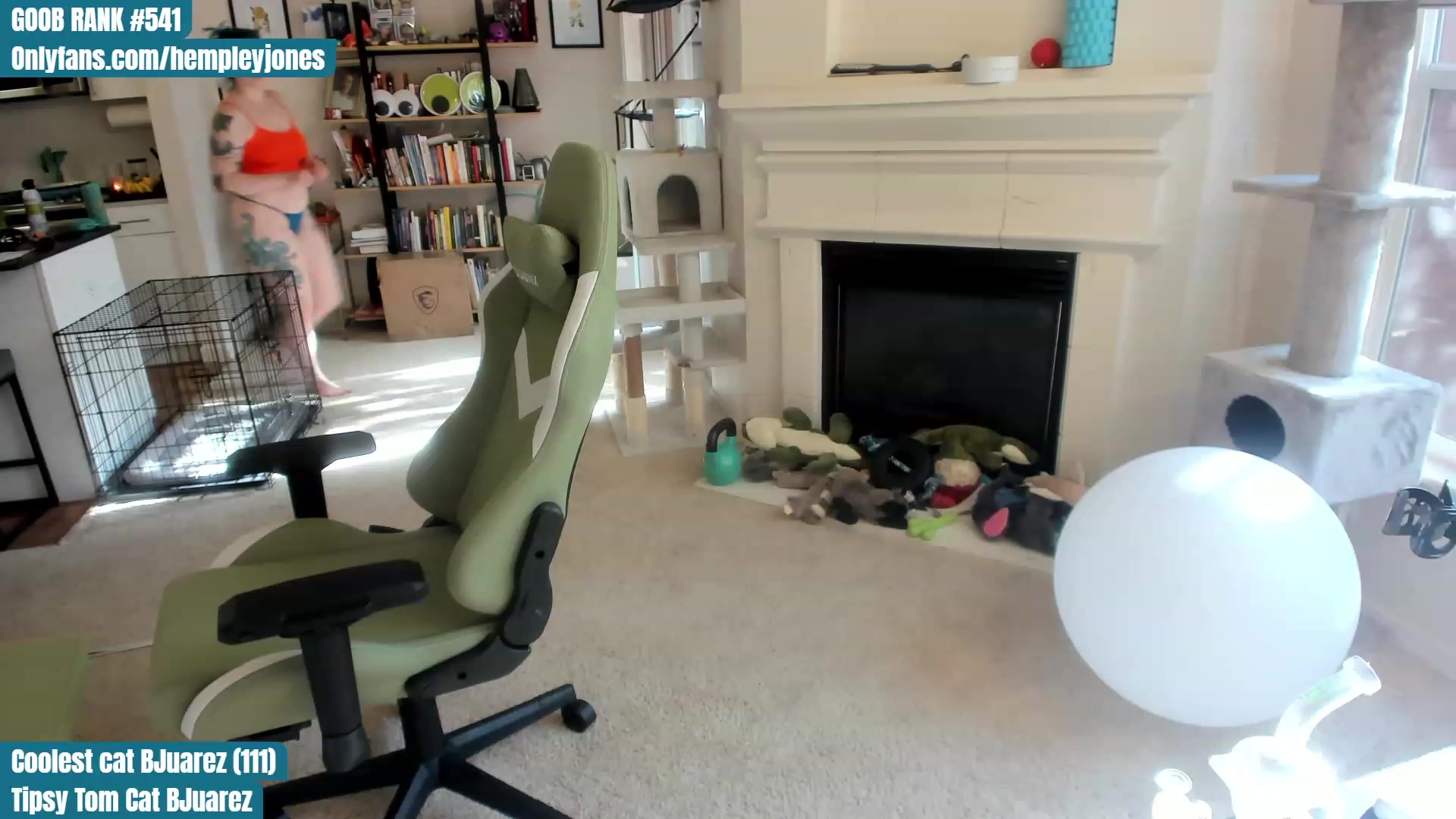 Gallery image thumbnail from Hemppopotamus's myfreecams stream on, 04/29/2023, 01:58 image 1 of 20