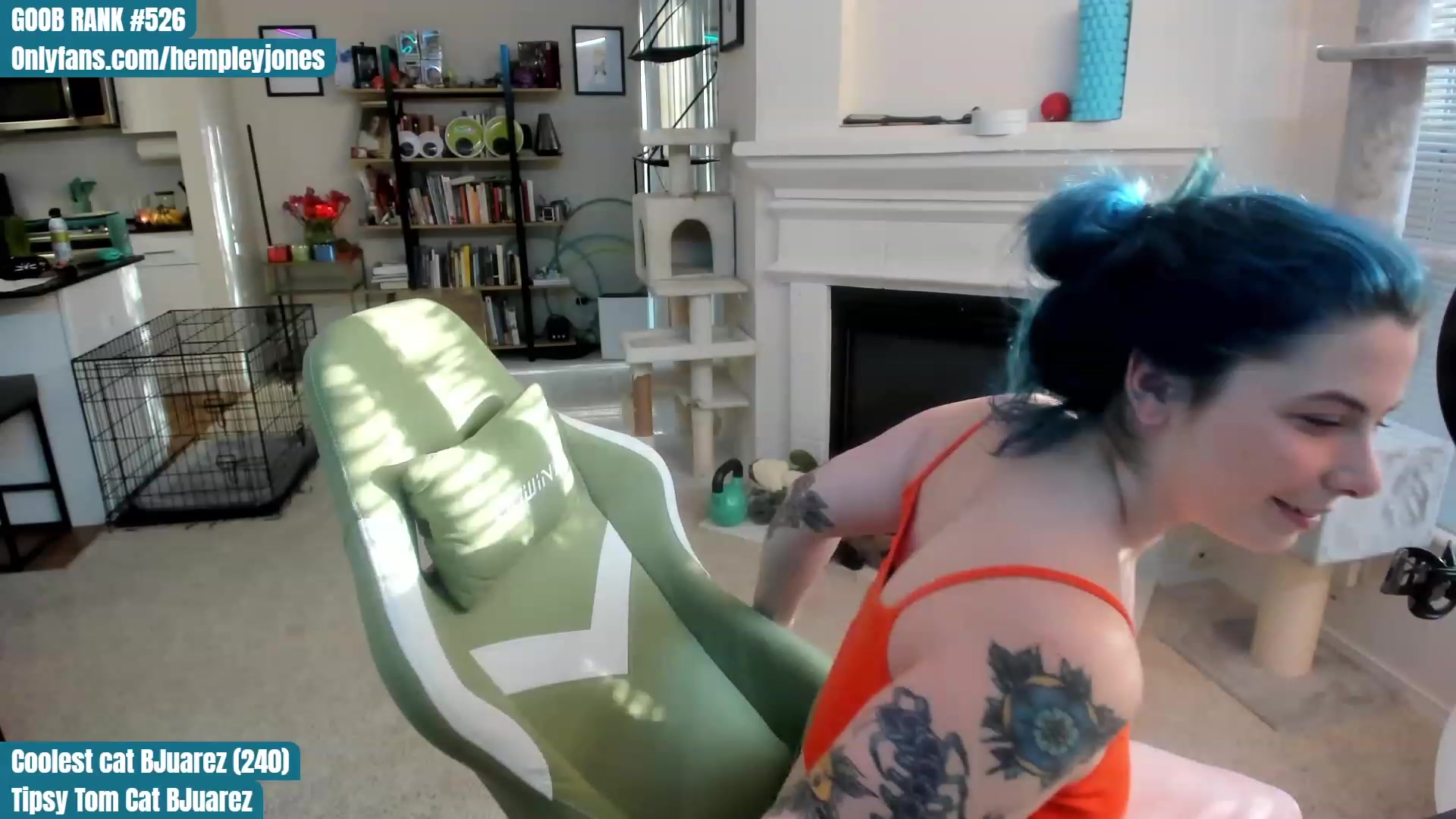 Gallery image thumbnail from Hemppopotamus's myfreecams stream on, 04/29/2023, 01:58 image 20 of 20