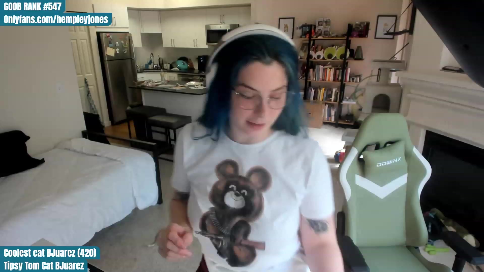 Gallery image thumbnail from Hemppopotamus's myfreecams stream on, 04/30/2023, 01:45 image 2 of 20