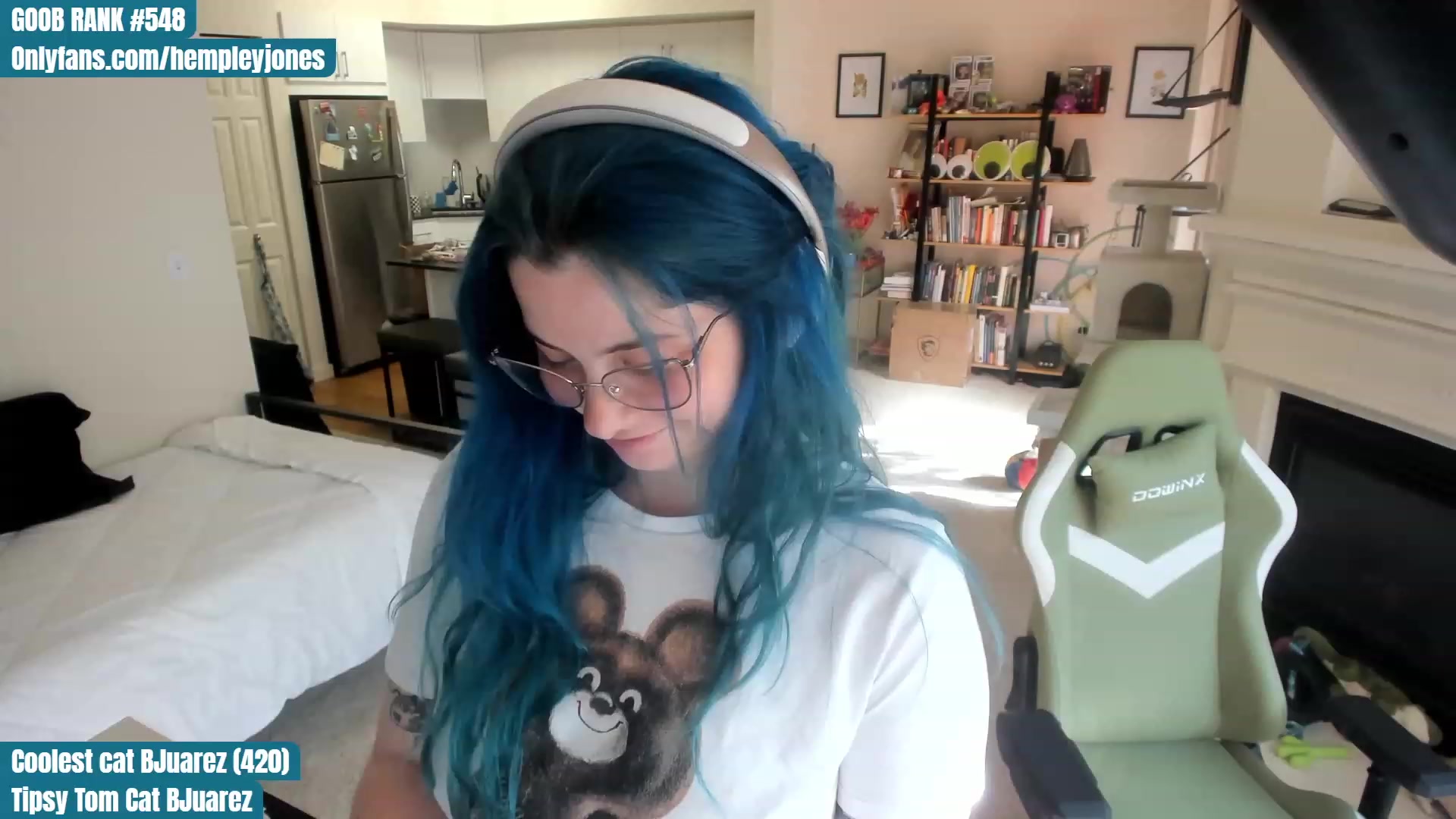 Gallery image thumbnail from Hemppopotamus's myfreecams stream on, 04/30/2023, 01:45 image 4 of 20