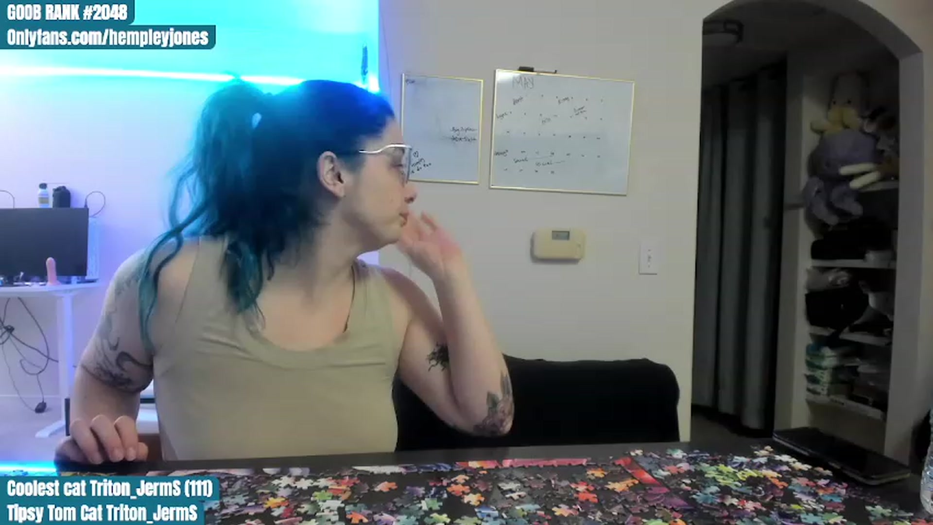Gallery image thumbnail from Hemppopotamus's myfreecams stream on, 05/02/2023, 24:03 image 13 of 20