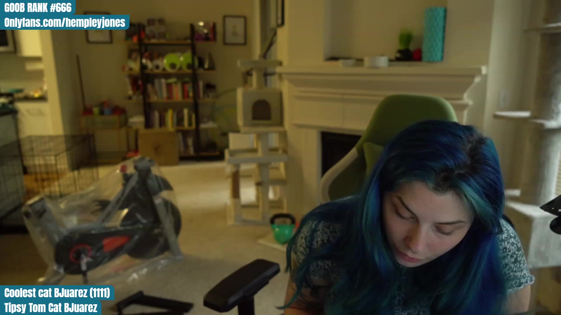 Gallery image thumbnail from Hemppopotamus's myfreecams stream on, 05/05/2023, 01:29 image 9 of 20