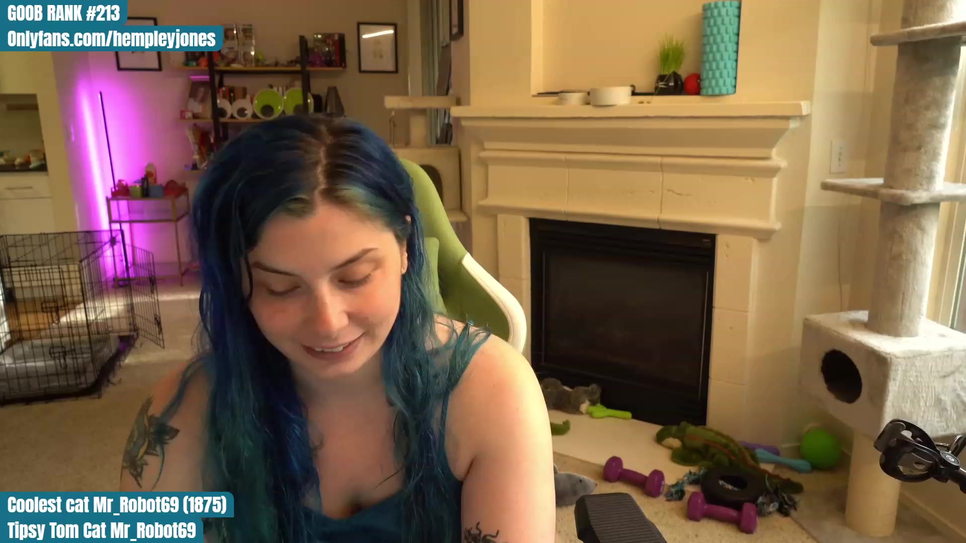 Gallery image thumbnail from Hemppopotamus's myfreecams stream on, 05/09/2023, 01:19 image 19 of 20